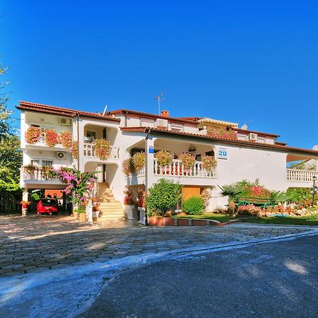 House Lucija Appartement Poreč Buitenkant foto
